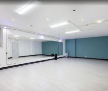 Зал для танцев INDIGO в "Groovelab"